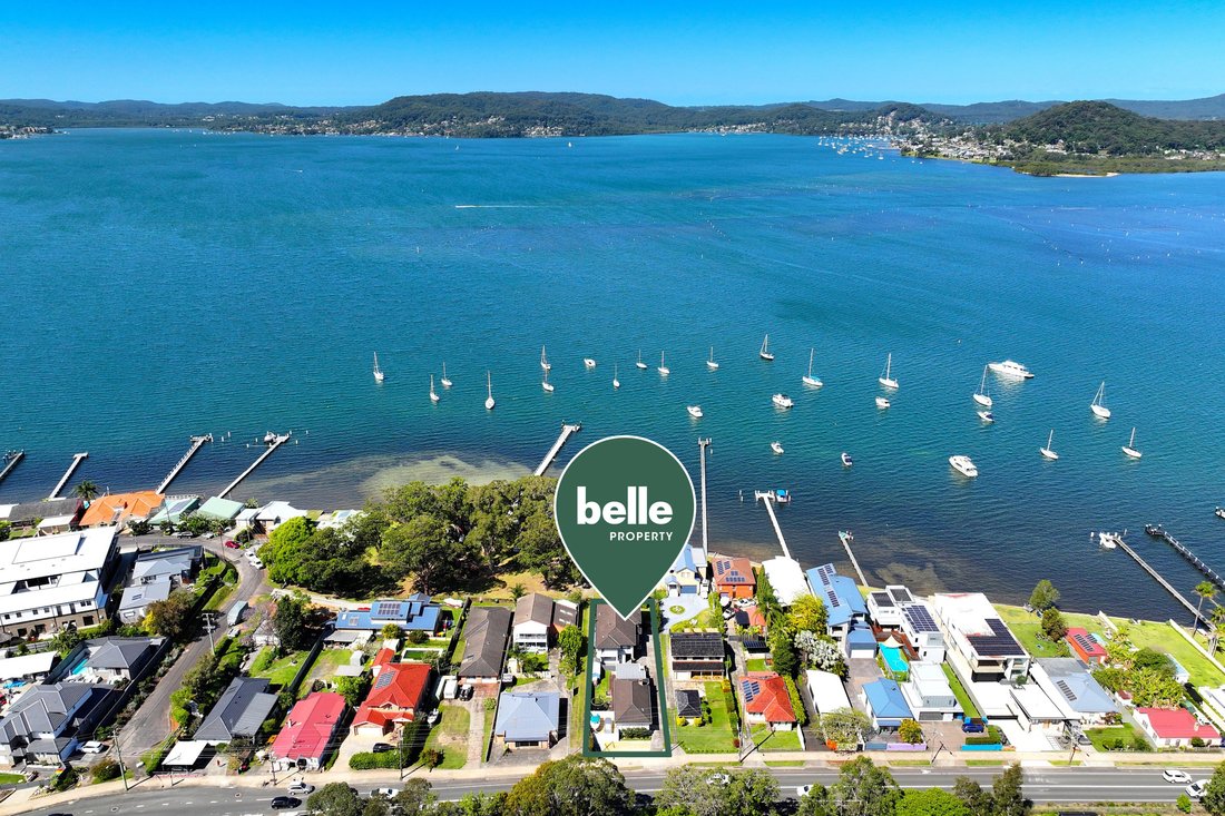 Truly Spectacular Water's Edge In Koolewong, New South Wales, Australia