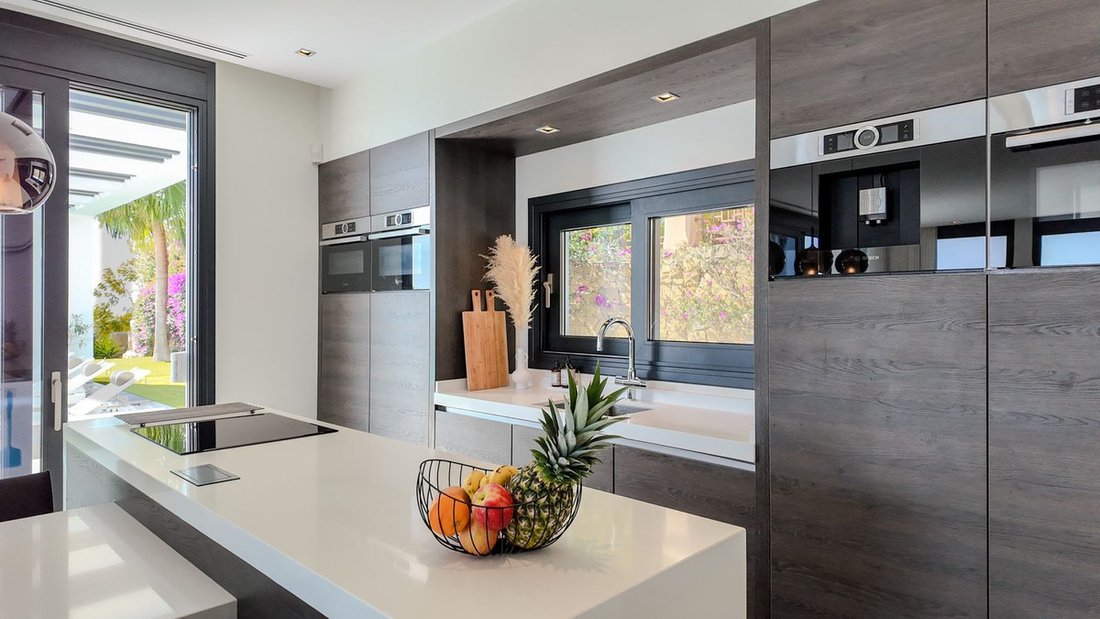 Los Flamingos Houses / Villa In Benahavís, Andalusia, Spain For Sale