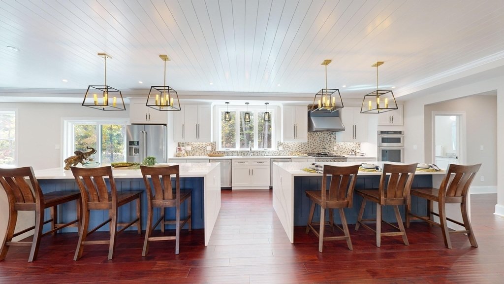 Masterfully Crafted New Home In North Reading, Massachusetts, United