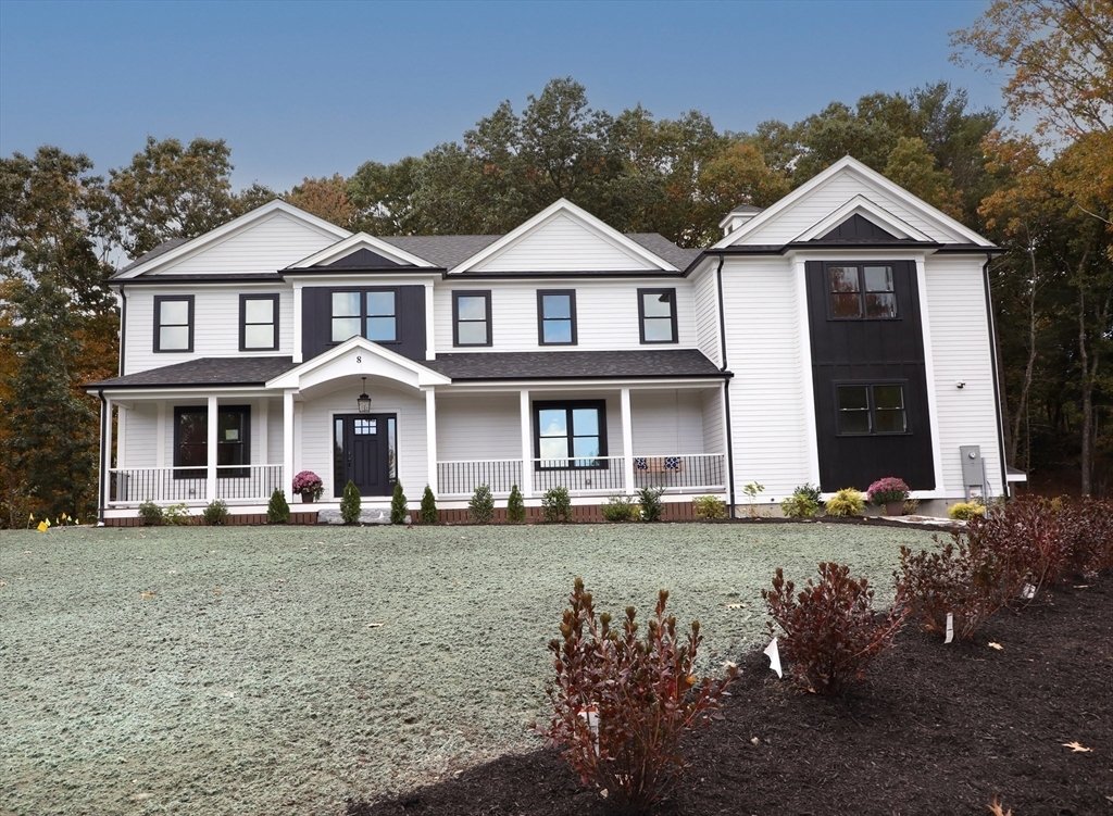 Masterfully Crafted New Home In North Reading, Massachusetts, United