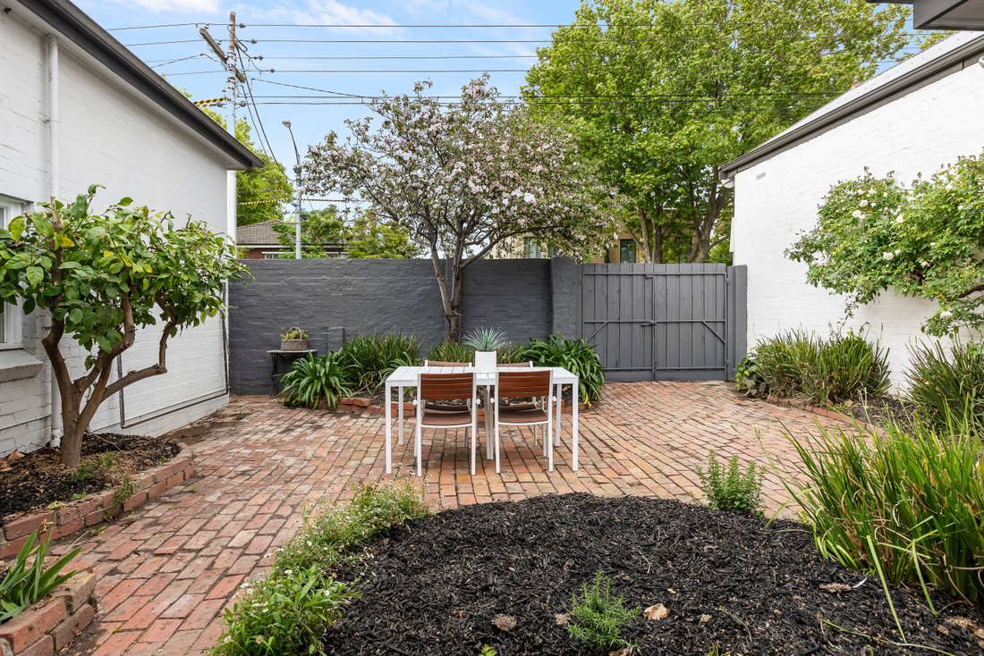 Make Your Mark In A Coveted Location In Armadale, Victoria, Australia