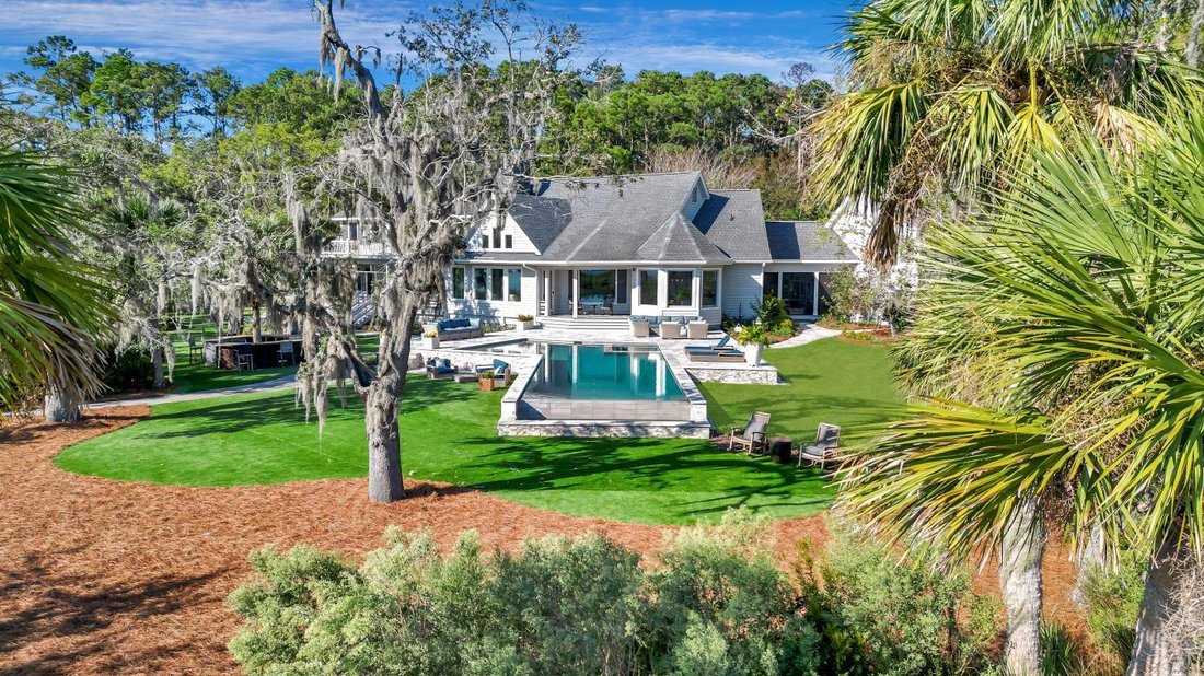 May River Waterfront Estate With In Bluffton, South Carolina, United