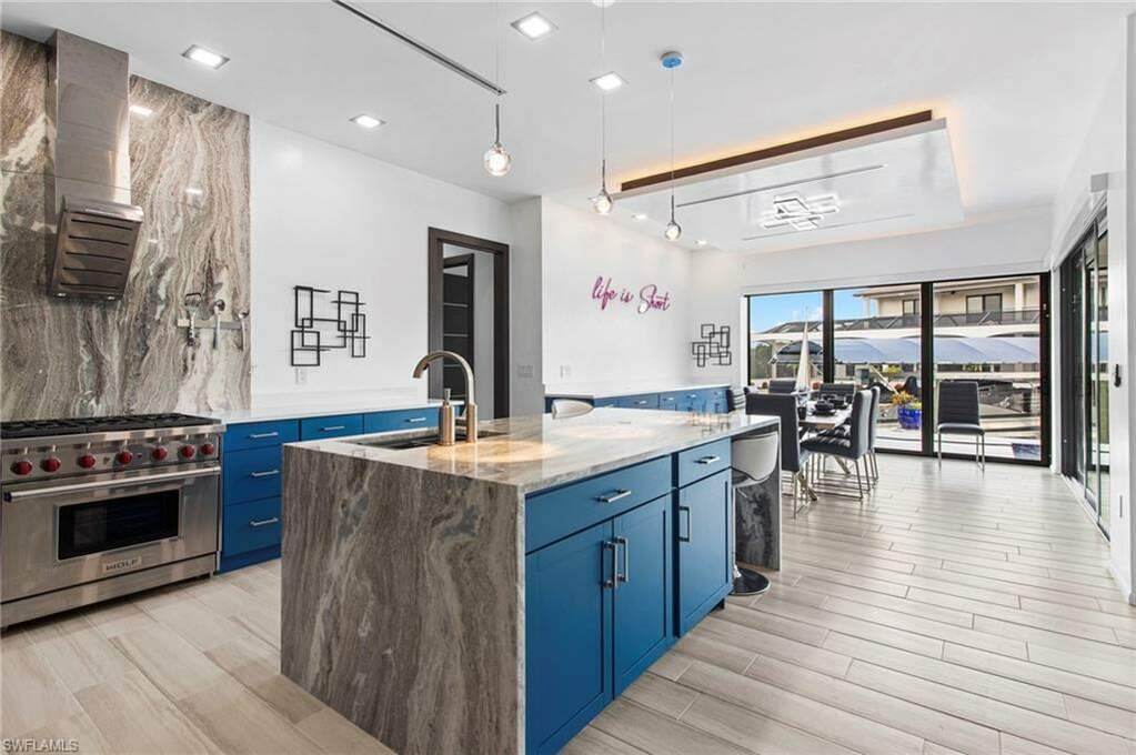 Waterfront Luxury With Easy Gulf Access In Marco Island, Florida