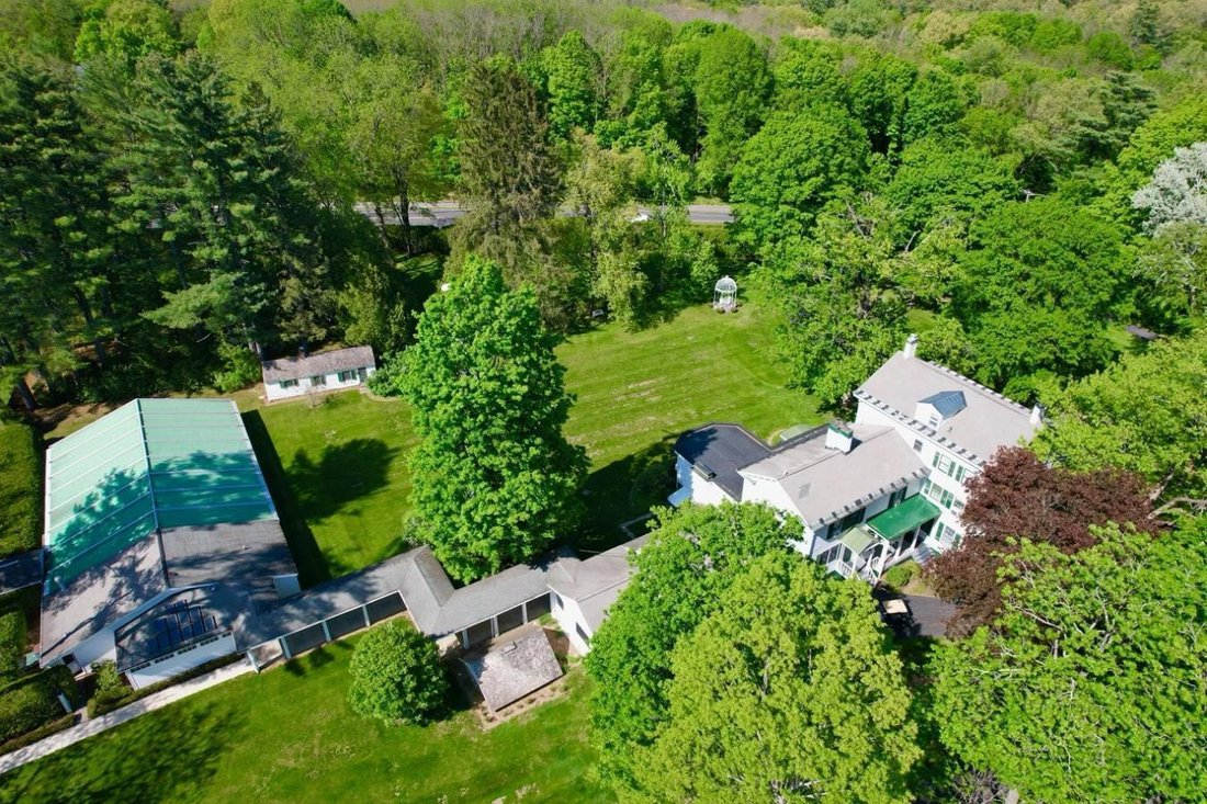 House in Saratoga Springs, New York, United States 5 - 14823104