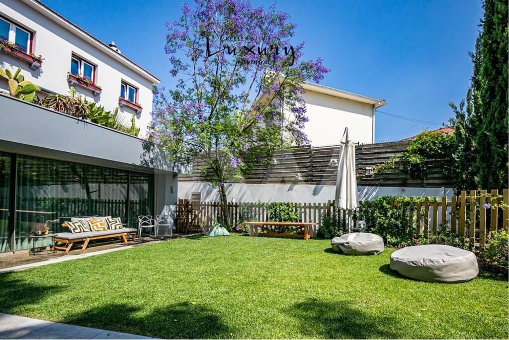Townhouse in Campolide, Lisbon, Portugal 2 - 14822719