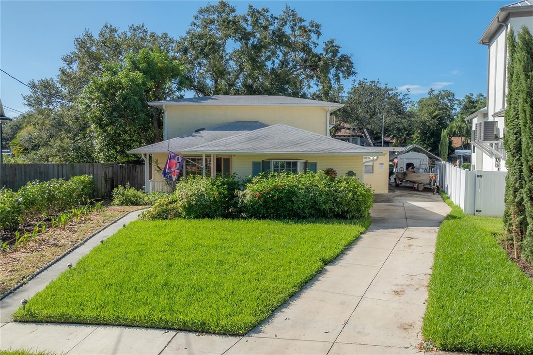 Davis Island Waterfront Property In Tampa, Florida, United States For