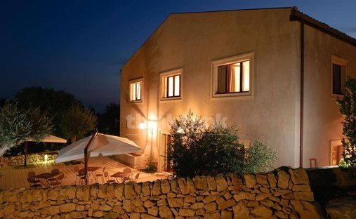 Country House in Puntarazzi - Donnafugata, Ragusa, Sicily 1