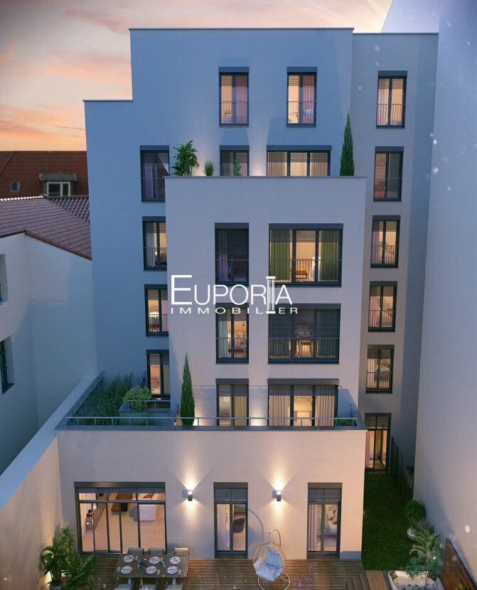 Lyon Apartment In Lyon, Auvergne Rhône Alpes, France For Sale (14825743)