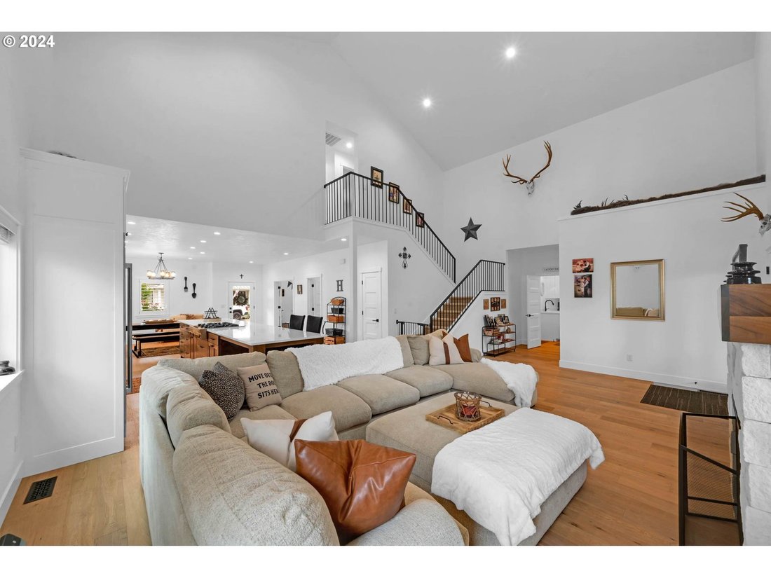 Residential Coburg In Eugene, Oregon, United States For Sale (14823738)