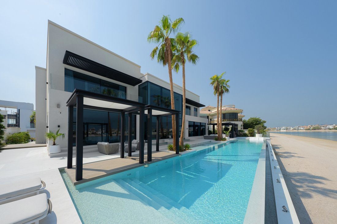 Beachfront Villa In The Heart Of In Dubai, Dubai, United Arab Emirates