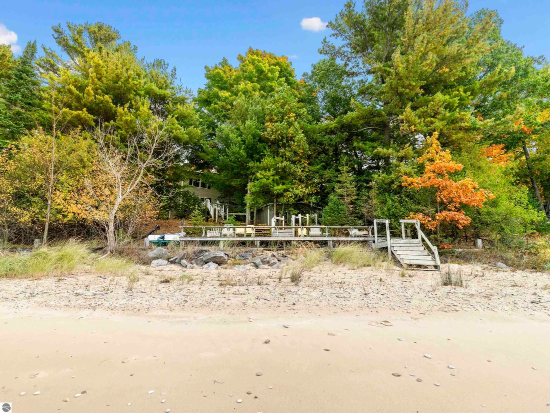 Spacious And Thoughtfully Designed In Elk Rapids, Michigan, United