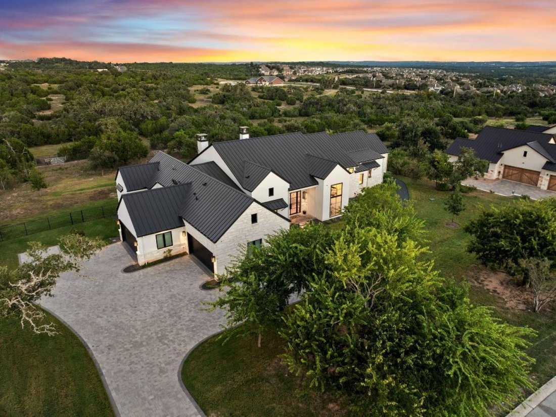 House in Spicewood, Texas, United States 5 - 14823485