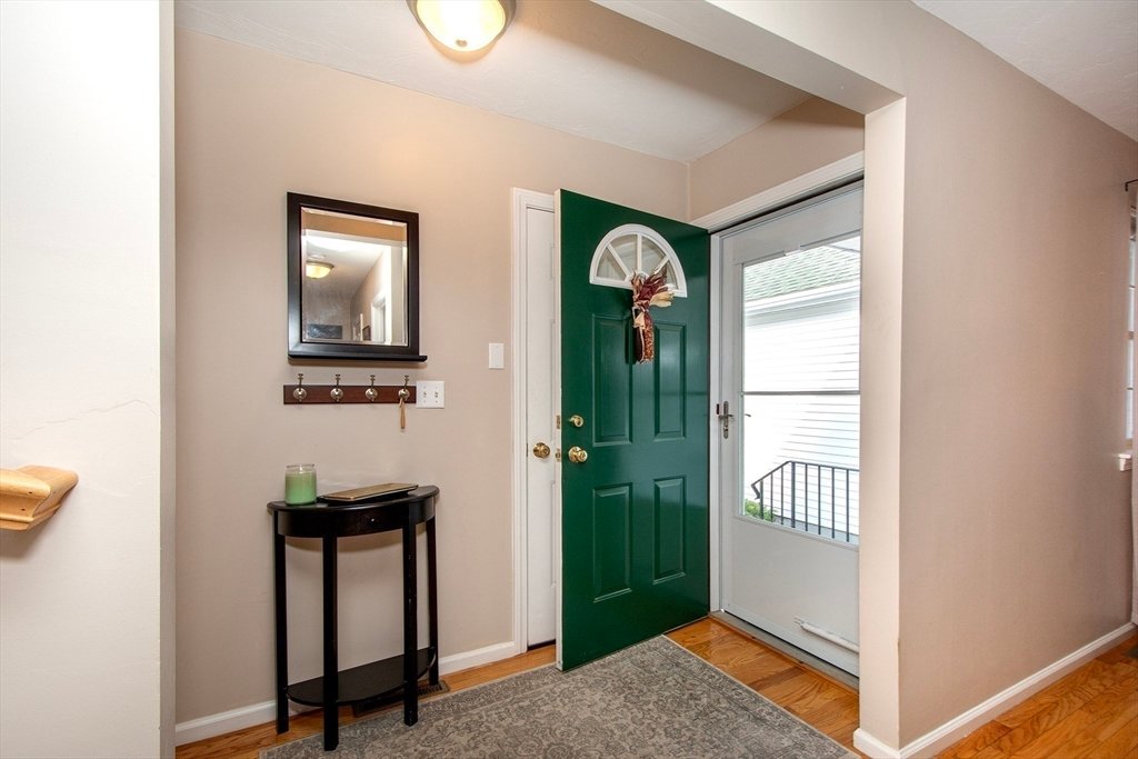 Rockland Residential In Abington, Massachusetts, United States For Sale