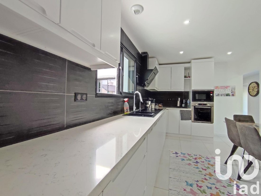 Vente Maison/Villa 7 Pièces In Hennebont, Brittany, France For Sale