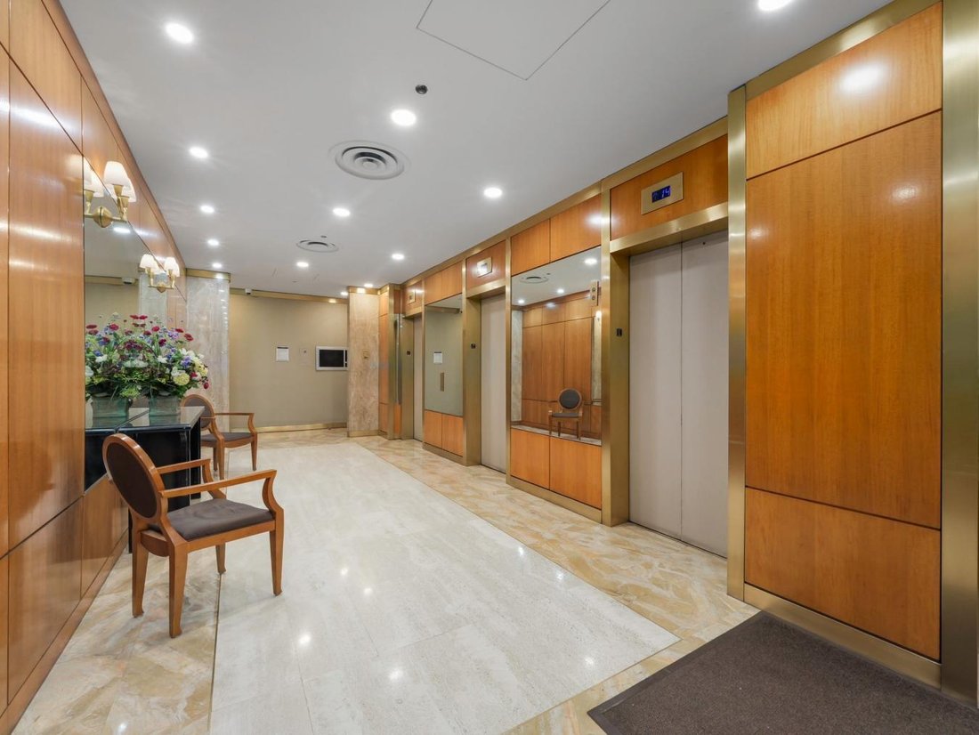 445 5th Avenue 10 G In Middletown, New York, United States For Sale