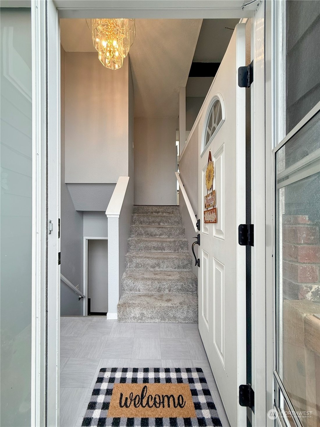 740 Everett/Mukilteo In Everett, Washington, United States For Sale