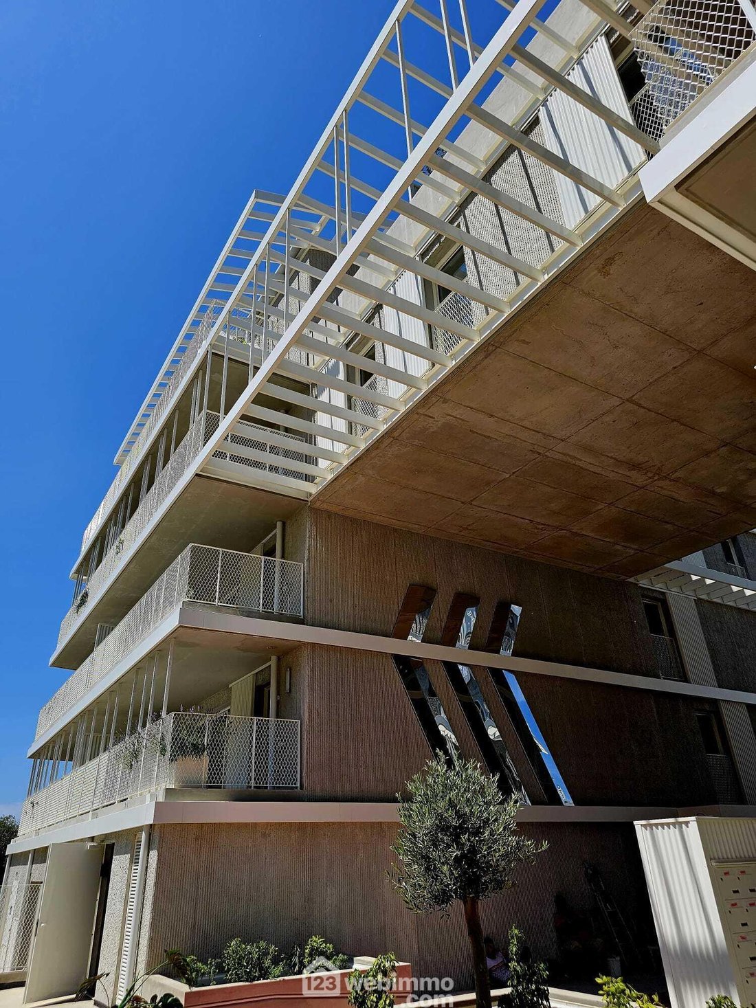 Appartement 140m² Sète In Sète, Occitanie, France For Sale (14820050)