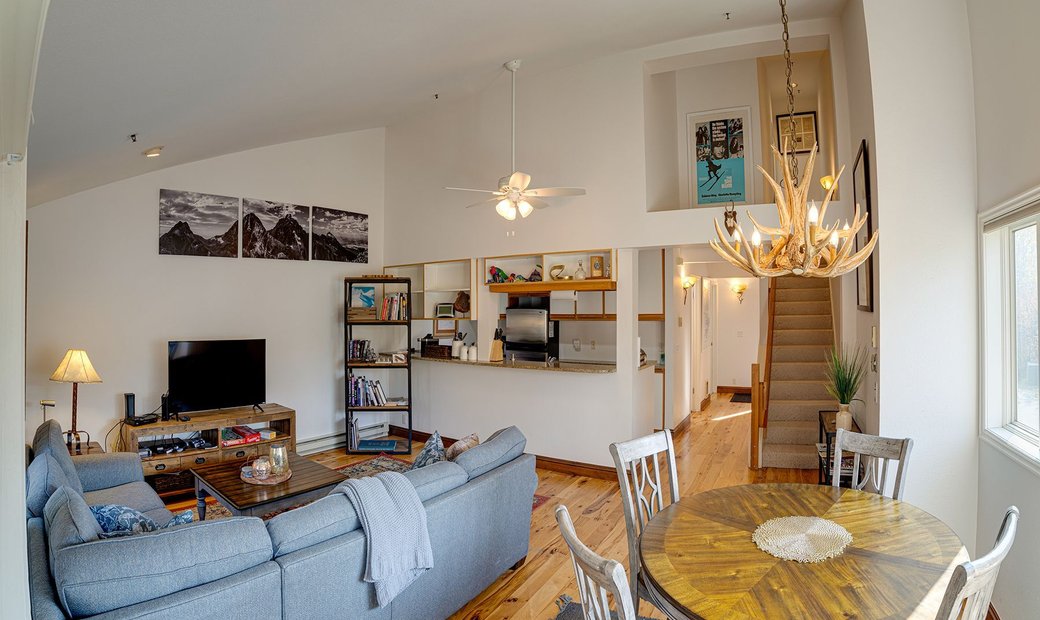 Balsam Lodges End Unit In The Aspens In Wilson, Wyoming, United States