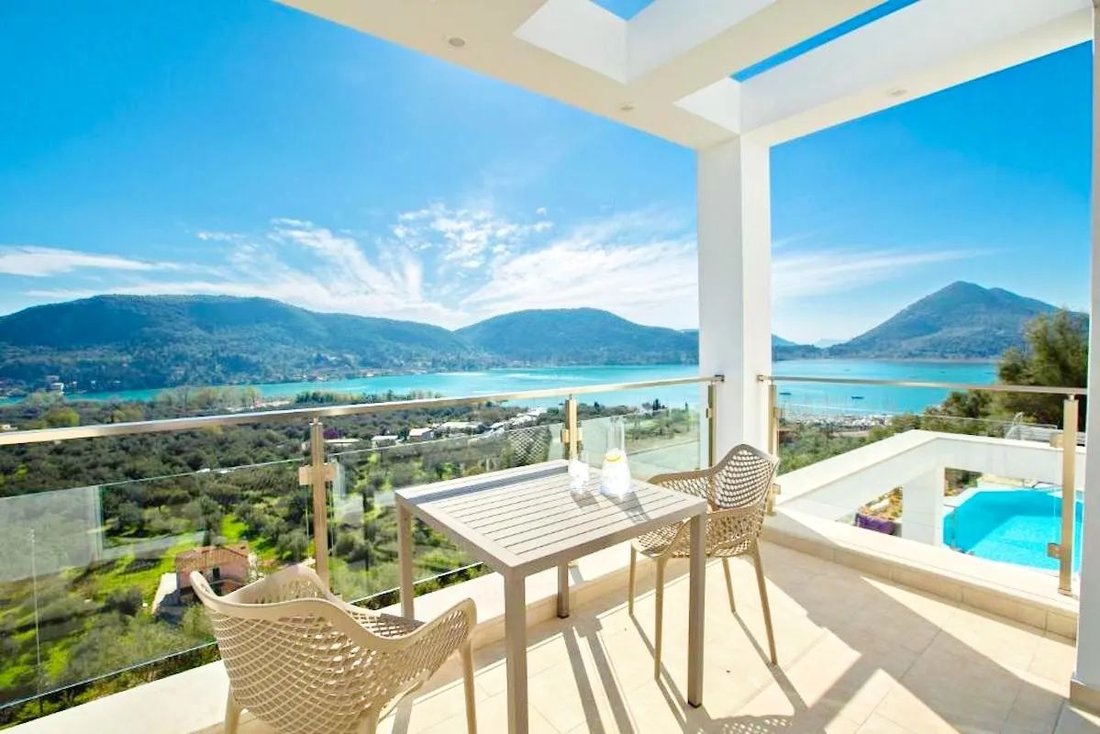 Villa in Lefkada Commune, Peloponnese, Western Greece and the Ionian, Greece 4 - 14826199
