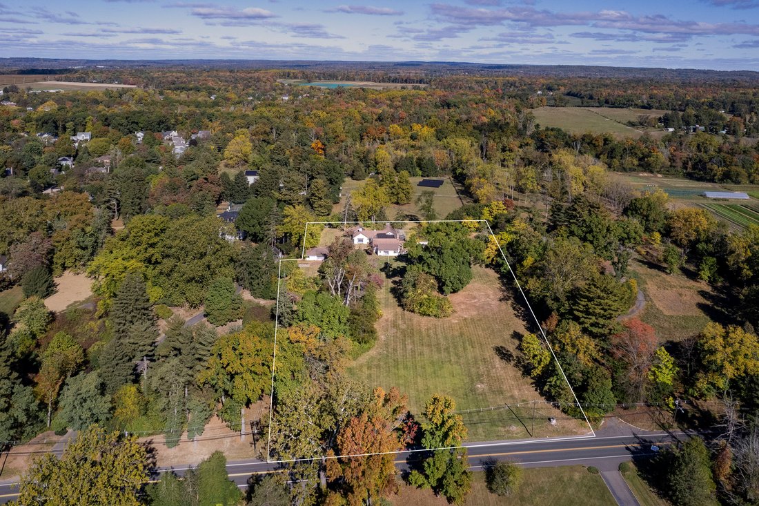 Create Your Own Compound With In Lawrence Township, New Jersey, United