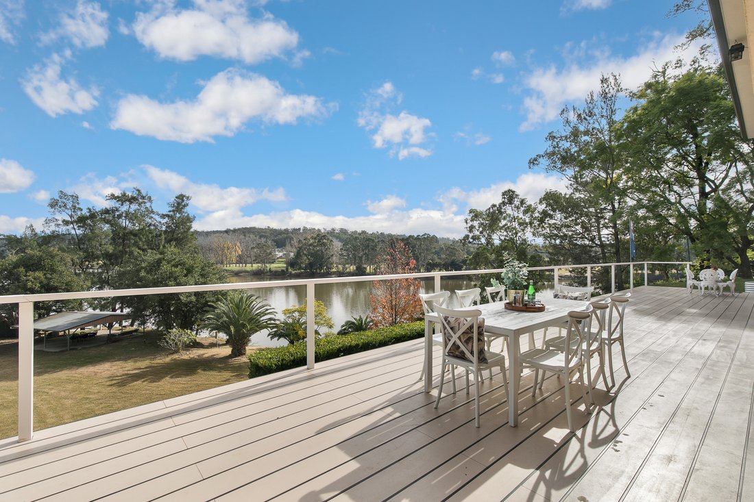 House in Sackville North, New South Wales, Australia 4 - 14827141
