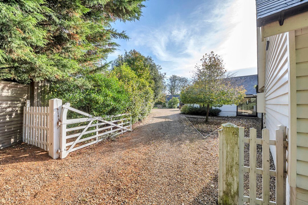 5 Bedroom Detached Bungalow For Sale In In Woodbridge, England, United