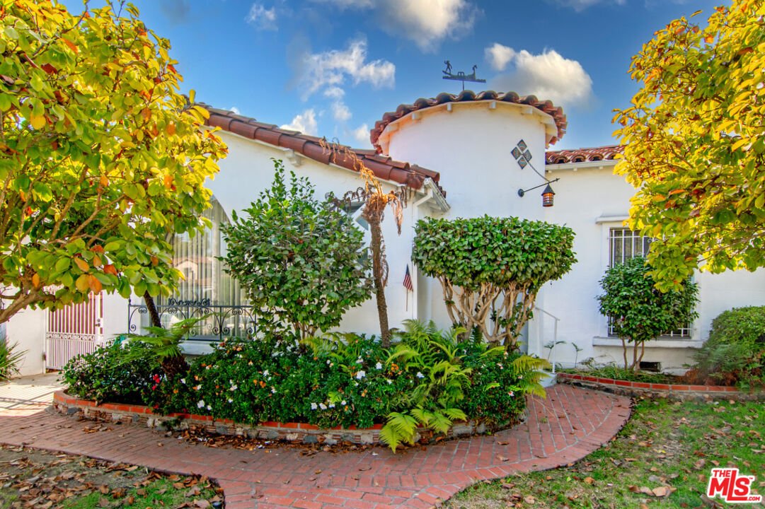 House Los Angeles In Los Angeles, California, United States For Sale