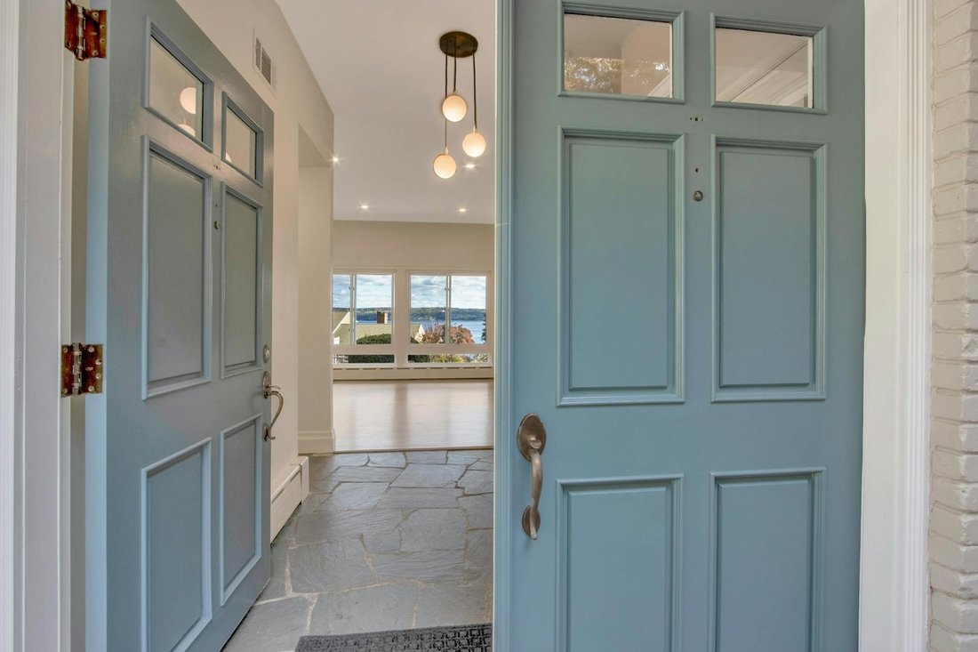 Mid Century Modern Ranch With Hudson In Upper Nyack, New York, United