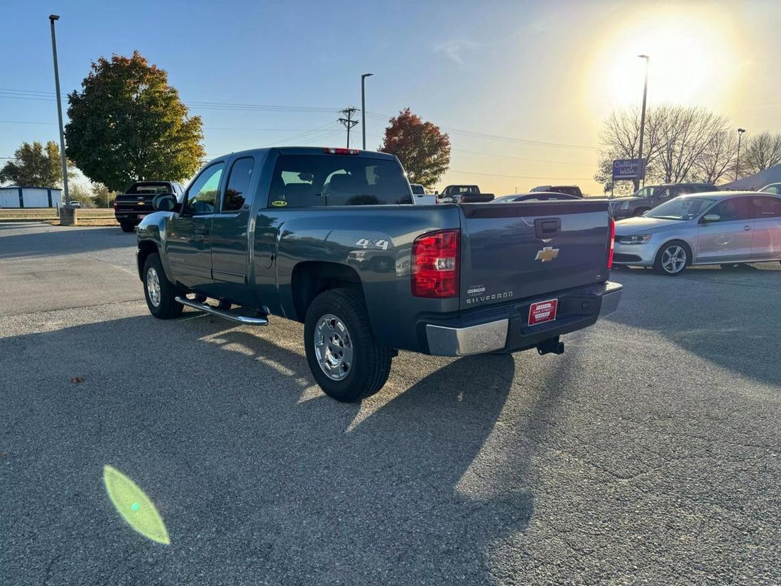 2012 Chevrolet Silverado In Mason City, Ia, United States For Sale