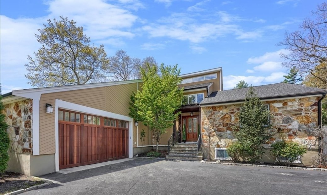 Residential Westwood In Westwood, Massachusetts, United States For Sale