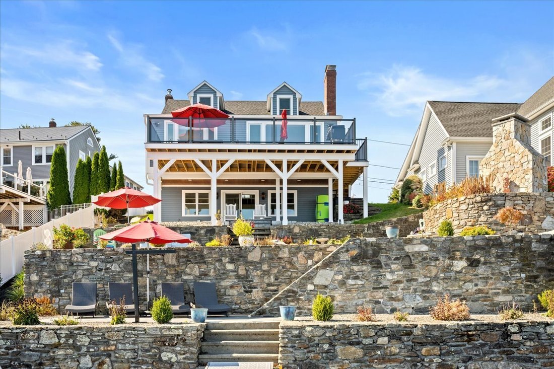ster Lake Gem With Private Dock In ster, Massachusetts, United