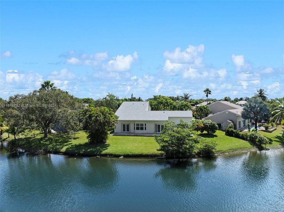 Residential Davie In Davie, Florida, United States For Sale (14828634)