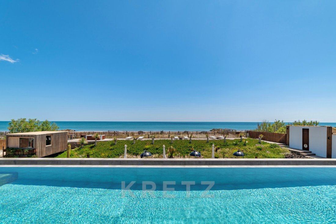 Exceptional Villa On The Front Line In Sète, Occitanie, France For Sale