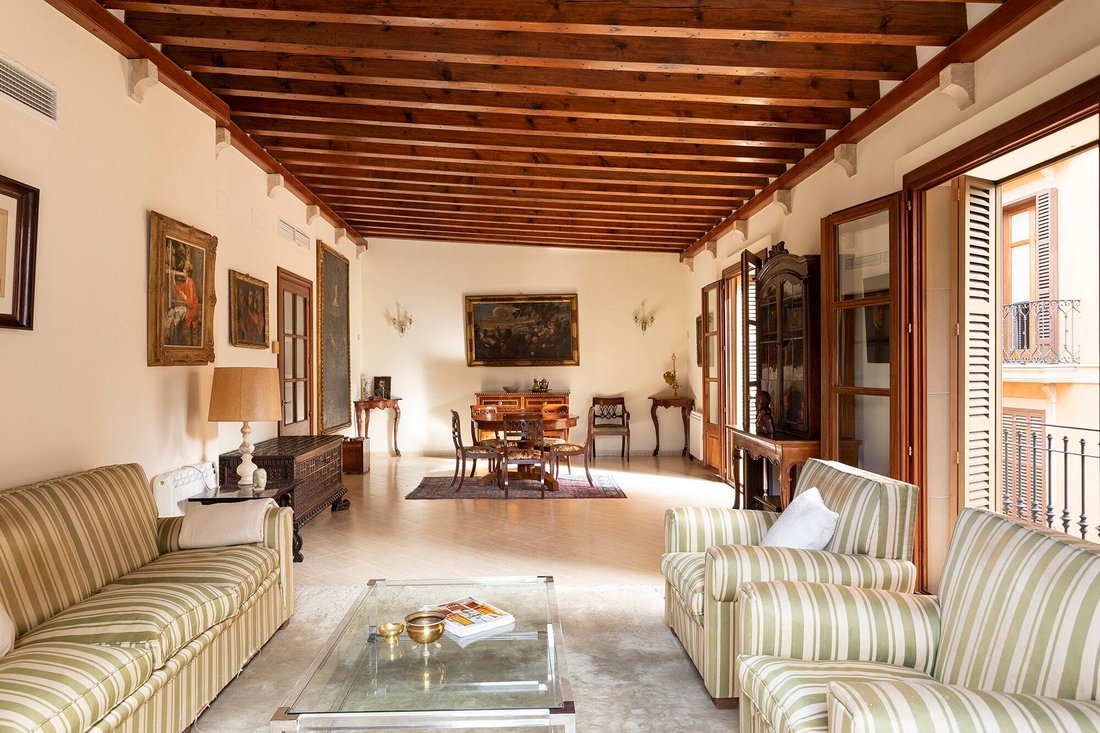 Palma De Mallorca Apartment In Palma, Balearic Islands, Spain For Sale