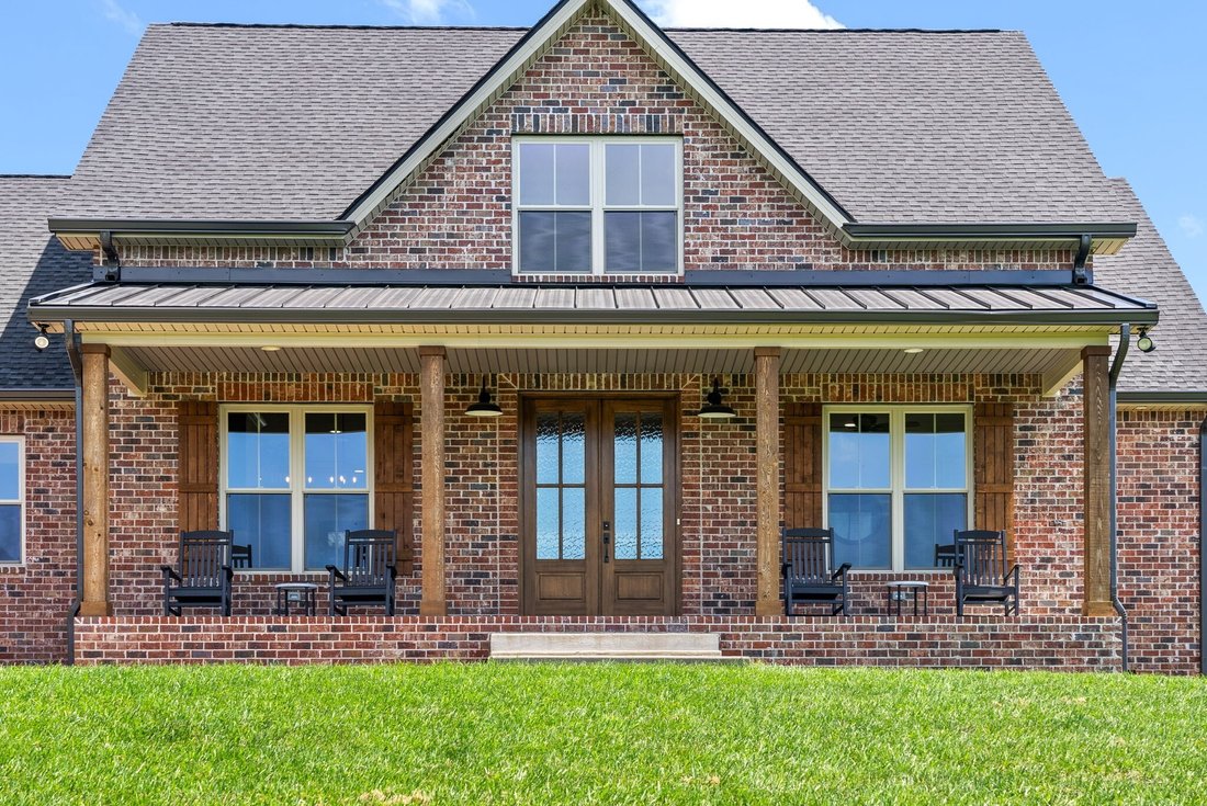 Residential Cedar Hill In Cedar Hill, Tennessee, United States For Sale