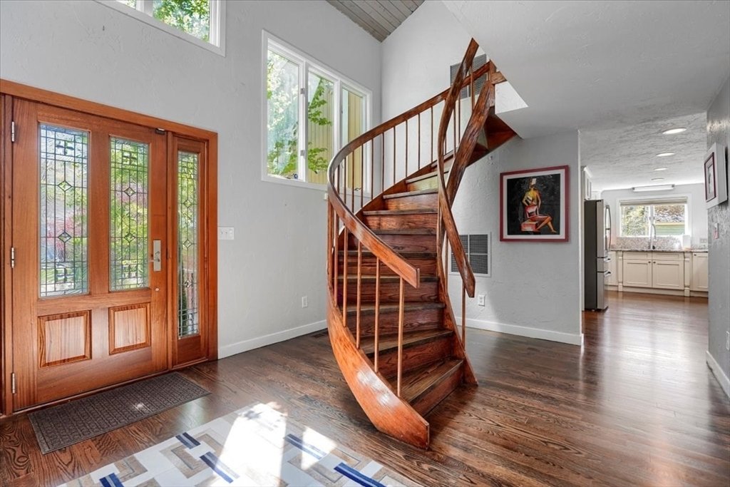 Residential Westwood In Westwood, Massachusetts, United States For Sale