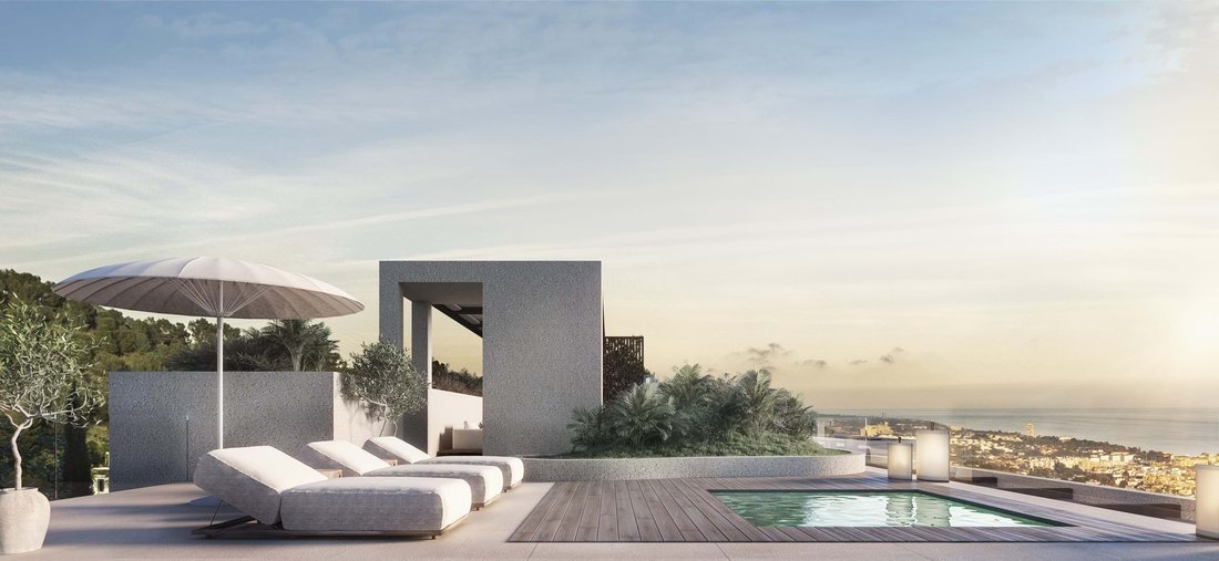 Villa in Sierra Blanca, Marbella, Spain 1 - 14826955