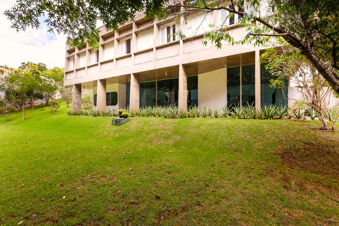 House in São Paulo, State of São Paulo, Brazil 2 - 14826813