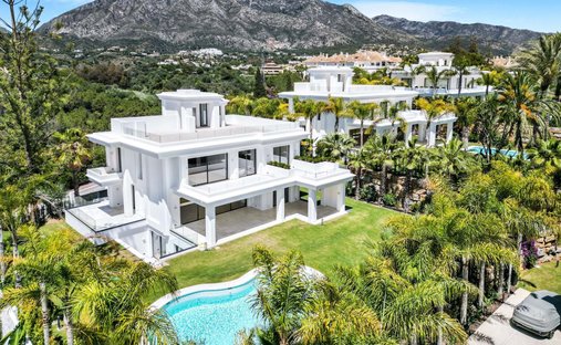 Villa in Marbella, Andalusia, Spain 1