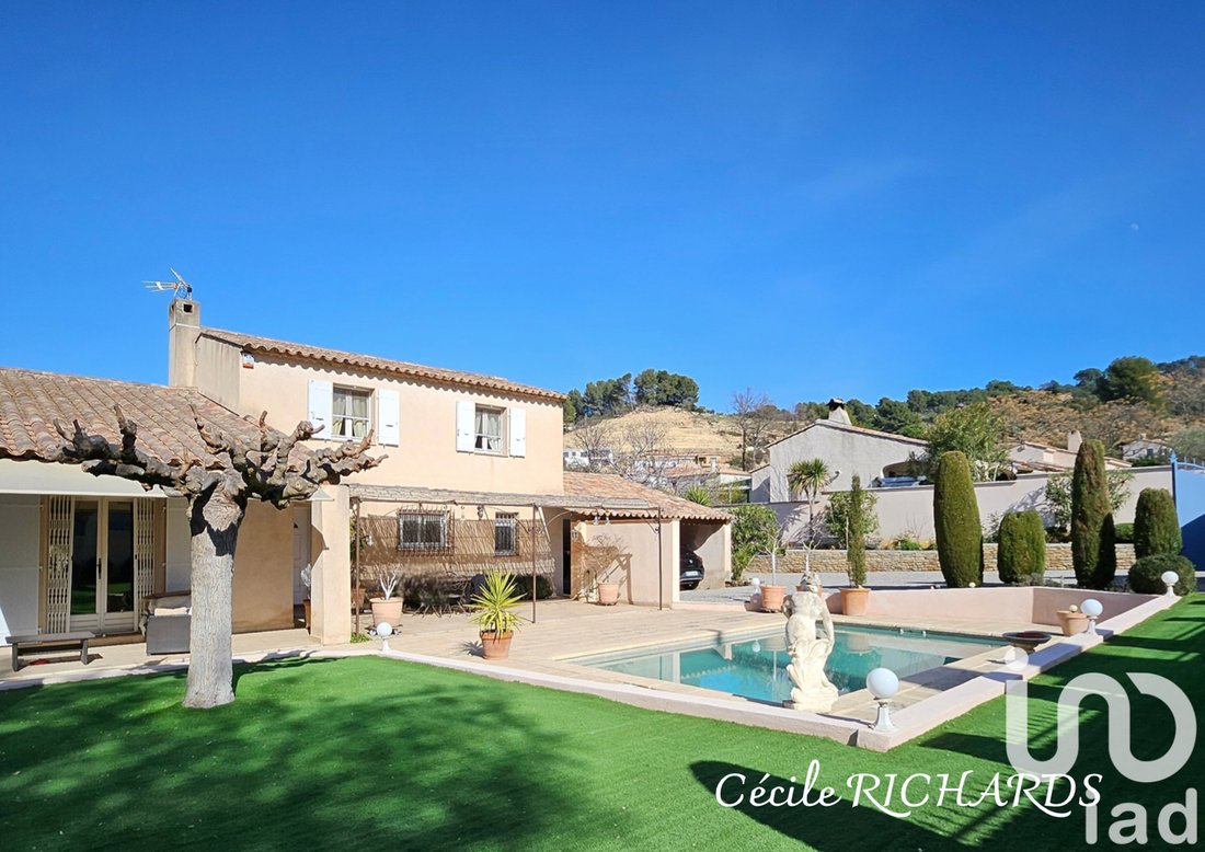Vente Maison In La Cadière D'azur, Provence Alpes Côte D'azur, France