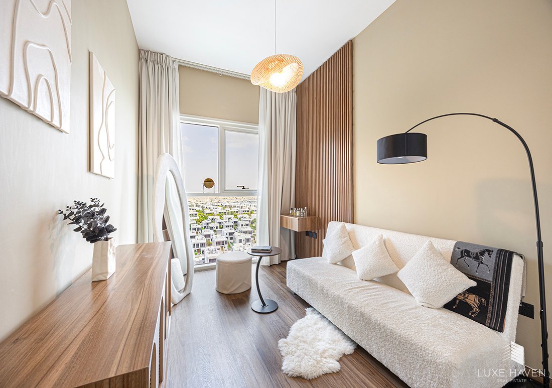 Tastefully Upgraded Fully Furnished In Dubai, Dubai, United Arab