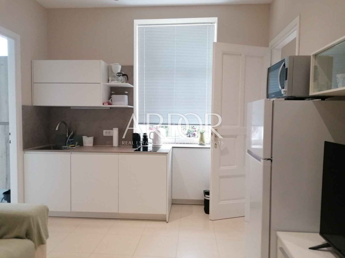 House Crikvenica, 145m2 In Crikvenica, Primorje Gorski Kotar County