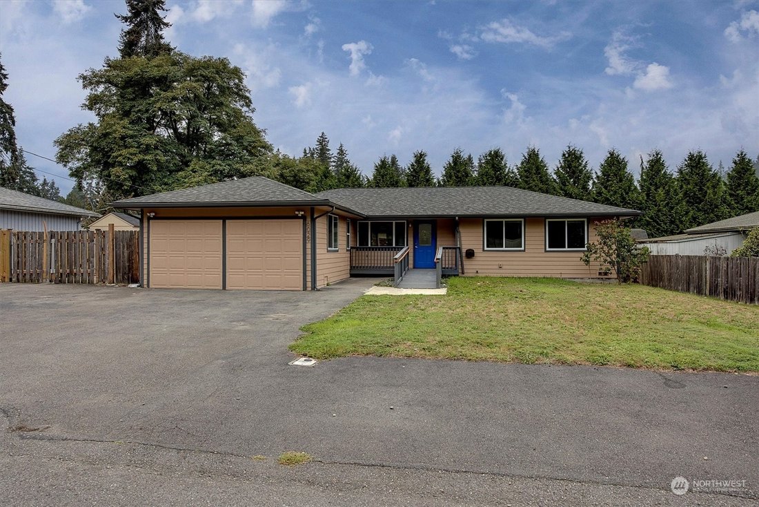 Residential Lynnwood In Lynnwood, Washington, United States For Sale