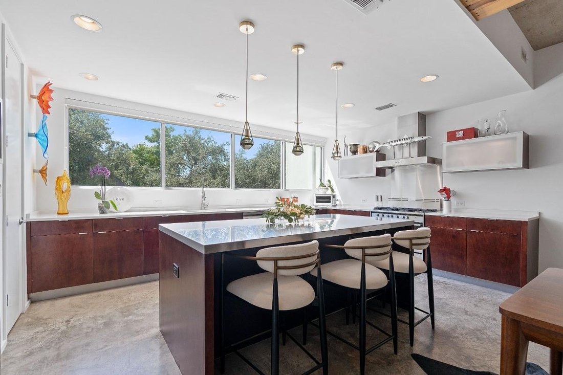 Condo Austin In Austin, Texas, United States For Rent (14827459)