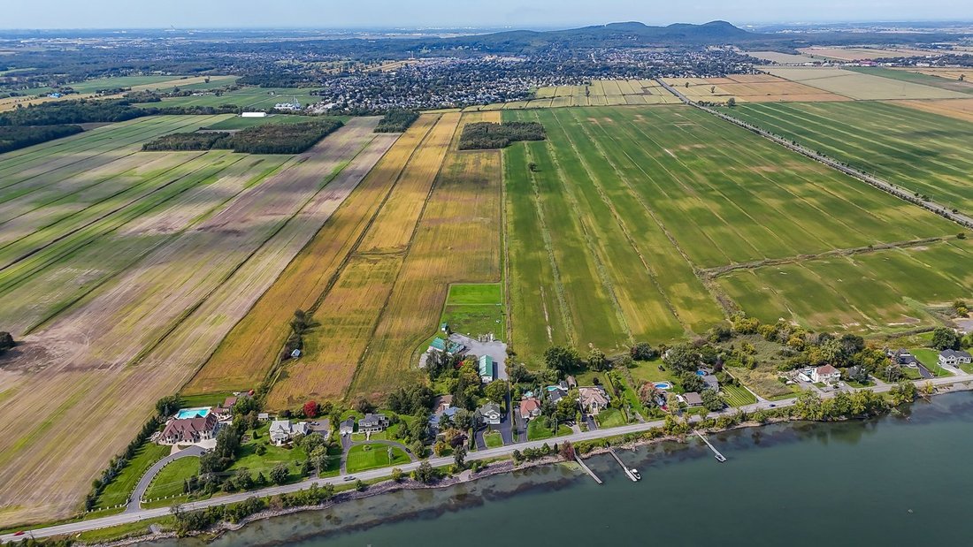 Saint Basile Le Grand, Qubec In Saint Basile Le Grand, Canada For Sale