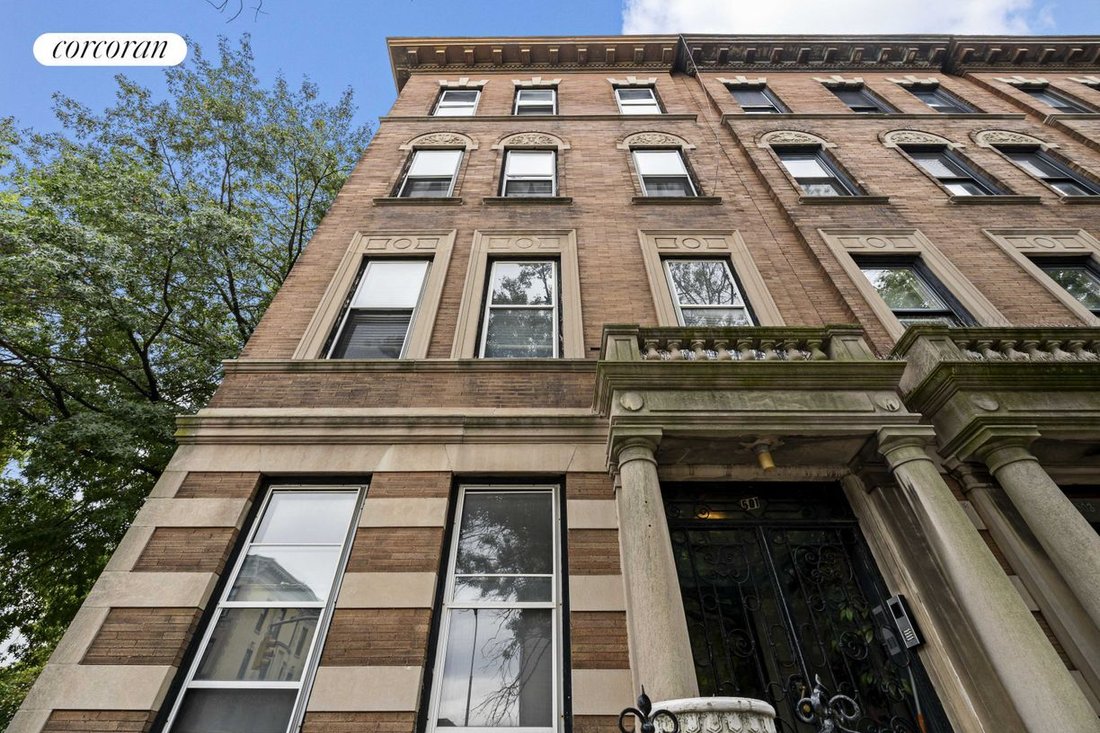 501 8th Avenue, Brooklyn, Ny 11215 In New York, New York, United States