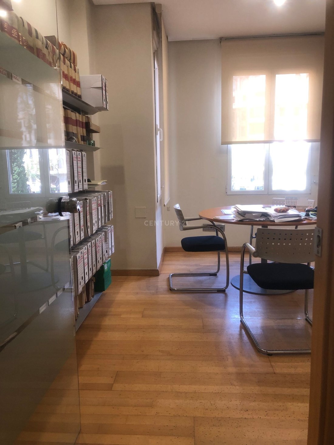 Spacious Apartment To Renovate With Views In Bétera, Valencian