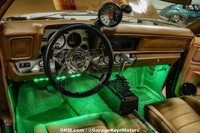 Coupe in Grand Rapids, United States 4 - 14827828