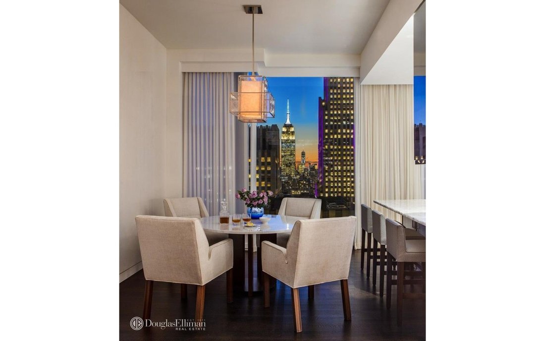 Condo New York In New York, New York, United States For Sale (14827477)
