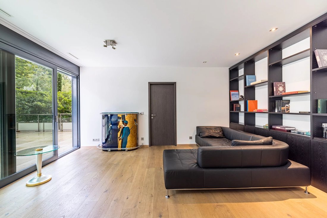 Résidence De Prestige Minergie Apartment With In Geneva, Genève